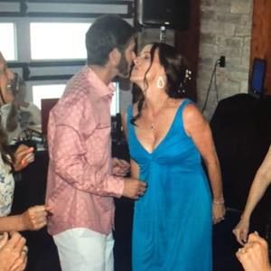 Meet your Posher, Laurie